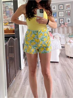 Zara Lemon Print High Waist Women’s Shorts - Yellow & Green on Light Blue